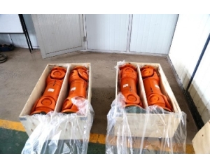 萬向軸 中型萬向軸 十字萬向聯(lián)軸器發(fā)貨通知